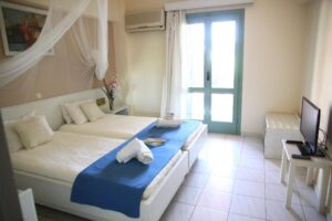 Minos Village Hotel