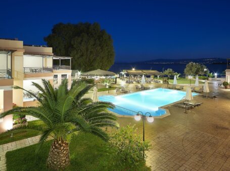 Avantis Suites Hotel Eretria