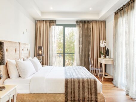 Dioni Boutique Hotel