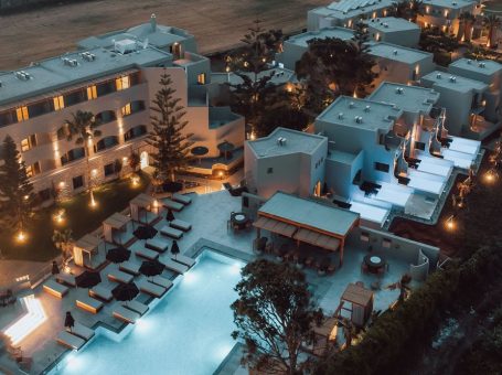 Eliros Mare Beachfront Poem Hotel