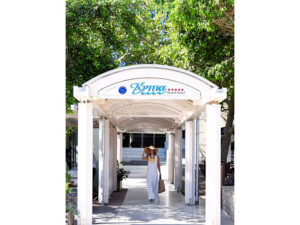 Kyma Suites Beach Hotel