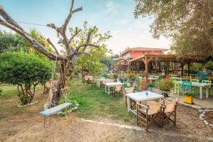 Nissos Bar & Resto