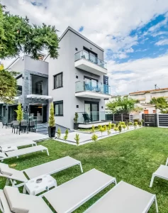 Lux Suites