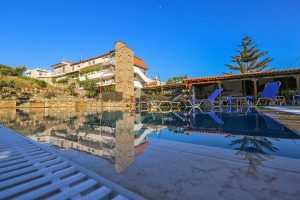 Argo Rooms-Studios & Summer House
