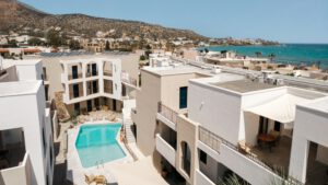 Nami Hotel & Suites