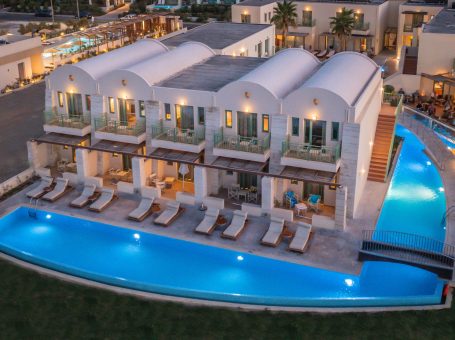 Giannoulis Grand Bay Beach Resort