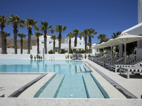 Kouros Village Hotel