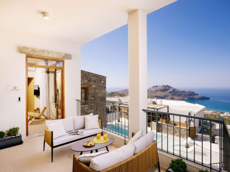Mirthea Suites